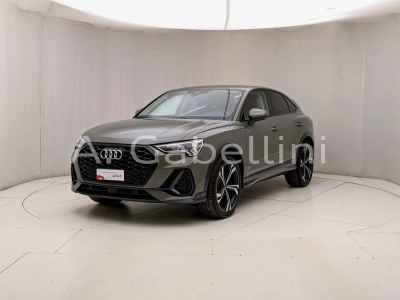 Audi Q3 - U1282885 