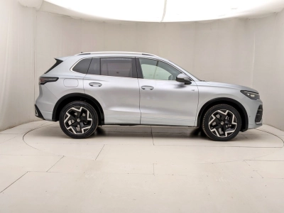 Volkswagen Tiguan - U1283600 
