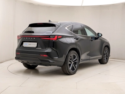 Lexus NX - U1284197 