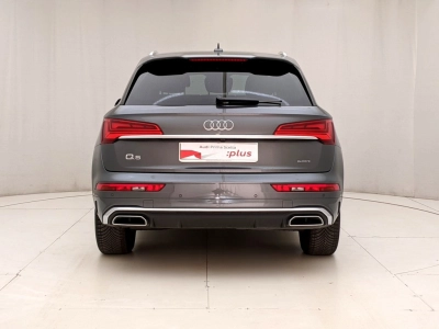 Audi Q5 - U1282878 