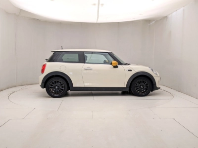 MINI Mini - U1283922 