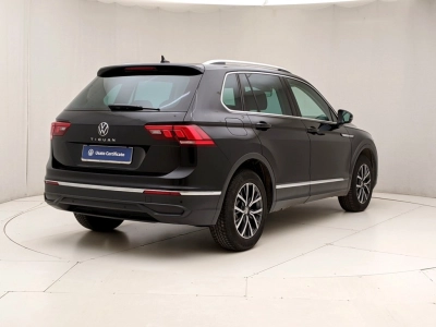 Volkswagen Tiguan - U1282452 