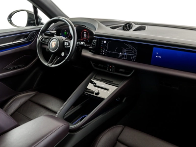 Porsche MACAN - N1245383 