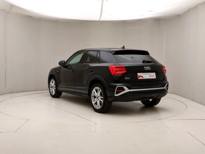 Audi Q2 - U1283129 