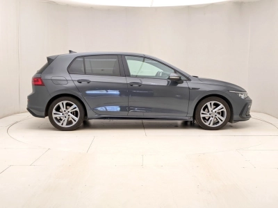 Volkswagen Golf - U1284325 