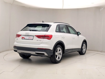Audi Q3 - U1284456 
