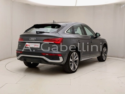 Audi Q5 - U1283422 