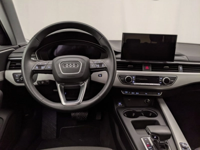Audi A4 - U1280150 