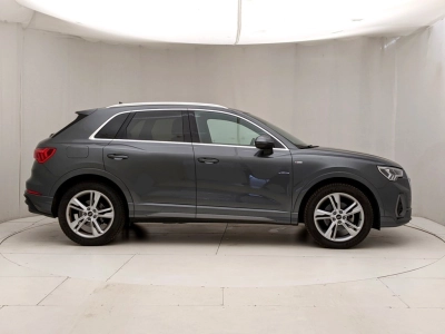 Audi Q3 - U1284502 