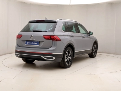 Volkswagen Tiguan - U1283501 