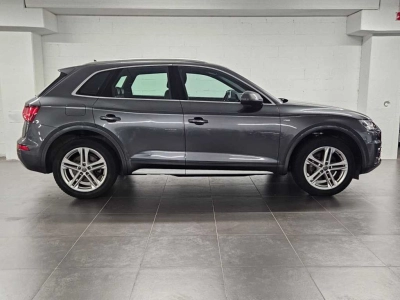 Audi Q5 - U1282632 