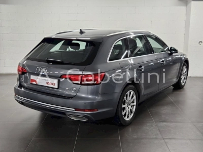 Audi A4 - U1282893 