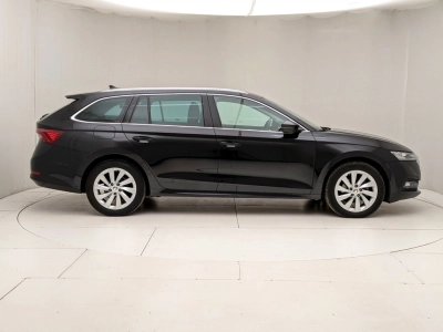 Skoda Octavia - N1241718 