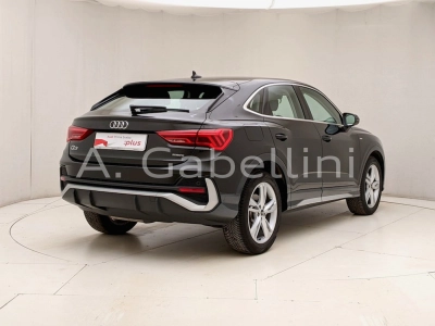 Audi Q3 - U1283380 