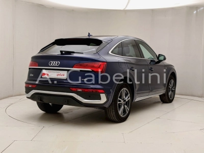 Audi Q5 - U1283471 
