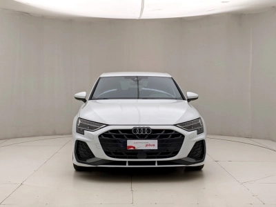 Audi Audi - U1282685 