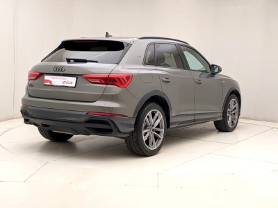 Audi Q3 - U1283401 