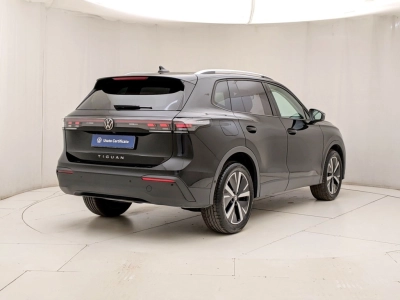Volkswagen Tiguan - U1284099 
