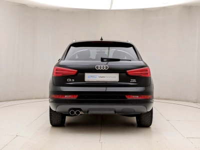 Audi Q3 - U1284154 