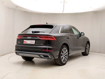 Audi Q8 - U1283868 