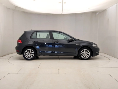 Volkswagen Golf - U1284519 