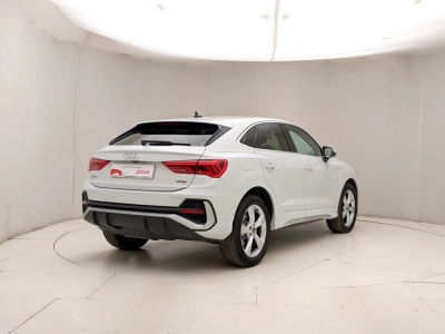Audi Q3 - U1283331 