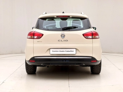 Renault Clio - U1282780 