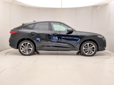 Audi Q5 - U1284709 