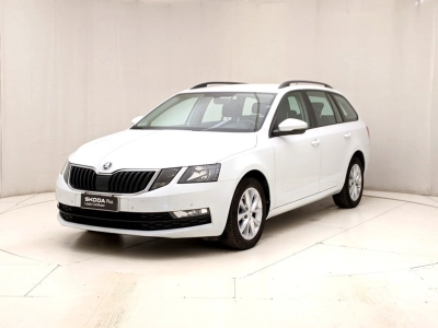 Skoda Octavia - U1283144 