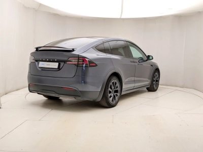 Tesla Model - U1283453 