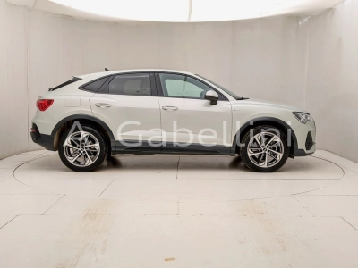 Audi Q3 - U1283858 