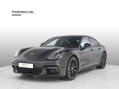 Porsche Panamera - U1282903 
