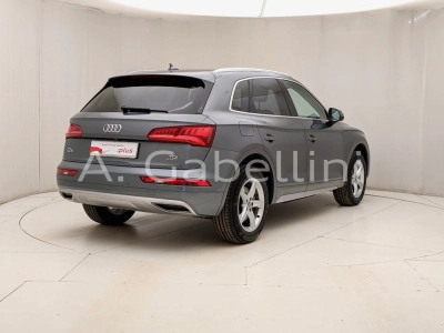 Audi Q5 - U1282976 
