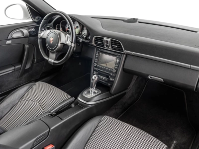 Porsche 911 - U1282939 