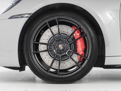 Porsche 911 - U1283056 