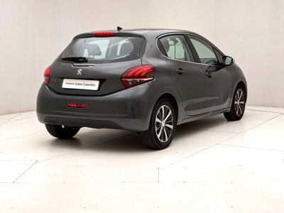 Peugeot 208 - U1282063 