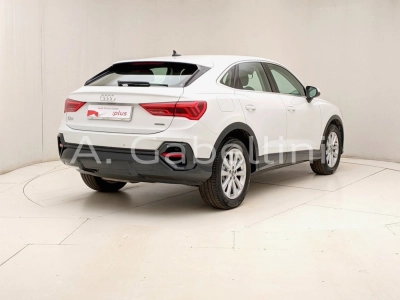 Audi Q3 - U1283947 