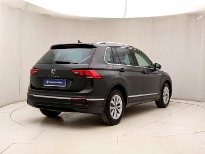 Volkswagen Tiguan - U1283581 