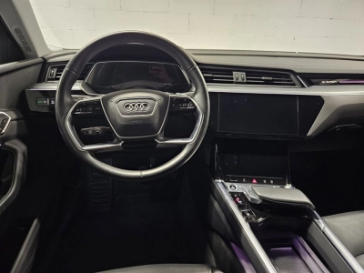 Audi e-tron - U1282064 