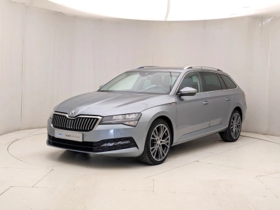 Skoda Superb - U1284424 