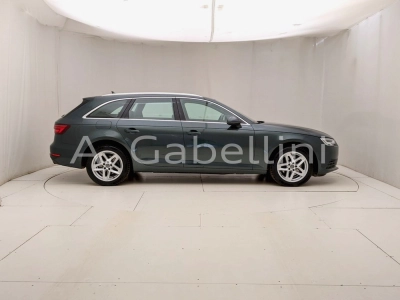 Audi A4 - U1282600 