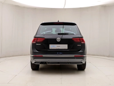 Volkswagen Tiguan - U1284046 