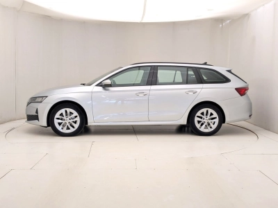 Skoda Octavia - U1284612 