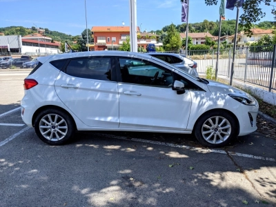 Ford Fiesta - U1283624 