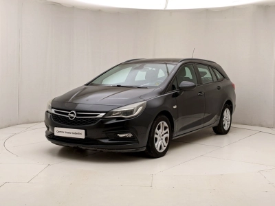 Opel Astra - U1282747 