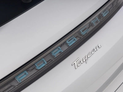 Porsche Taycan - U1282839 
