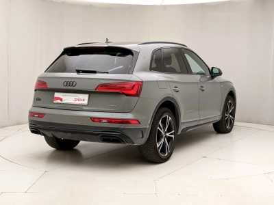 Audi Q5 - U1283694 