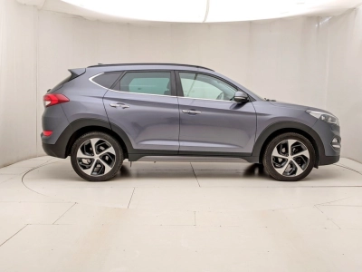 Hyundai Tucson - U1283907 