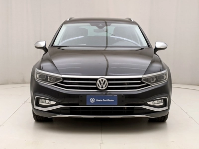 Volkswagen Passat - U1281238 