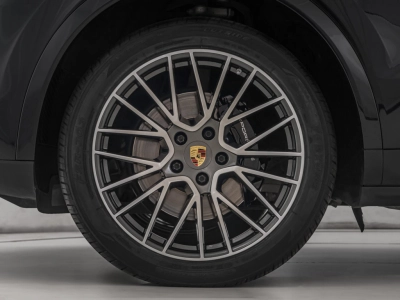 Porsche Cayenne - U1281930 